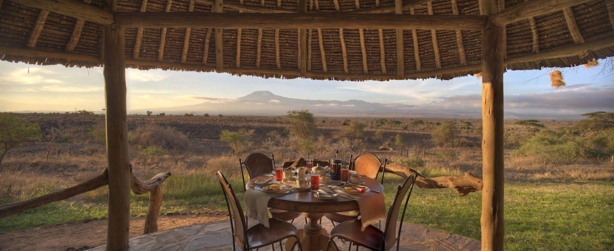 Elewana Tortilis Camp Hotel Amboseli Bagian luar foto